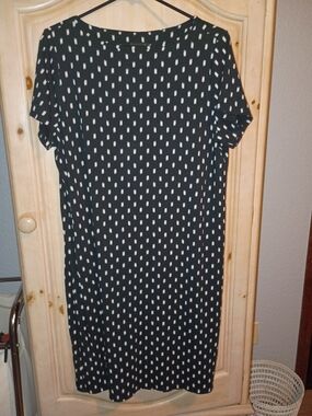 J. Jill Black Knit Shift Dress with Cream Dot Print